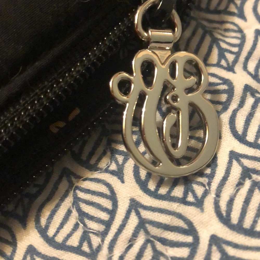 Vera Bradley•Quilted Laptop Bag